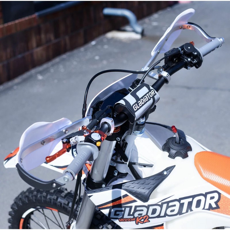 Купить  Мотоцикл Кросс/Эндуро Gladiator K2, 250cc,  LC171YMM (YB250H) 4х клапанный, 21/18", диск/диск (шт)  купить с доставкой по Москве и России, цена, технические характеристики, комплектация фото  - motoserp.ru