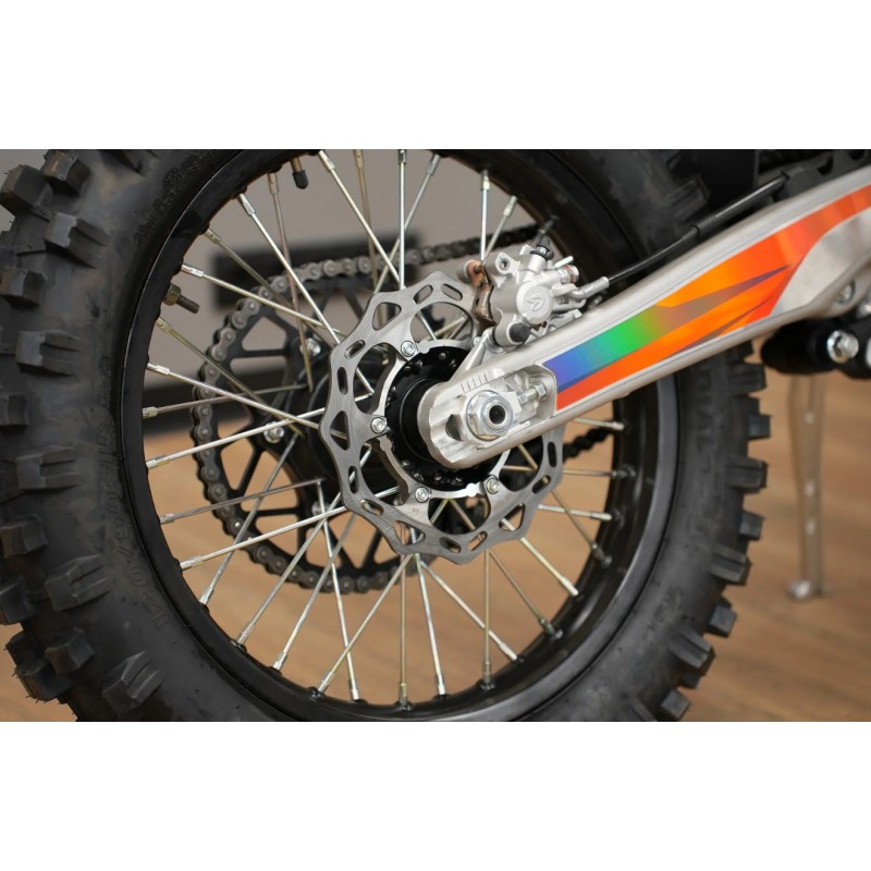 Купить  Мотоцикл Эндуро Loncin X-Spurs 300 (YB300H) 4Т, карб., охл. воздуш., 21"/18" (шт) купить с доставкой по Москве и России, цена, технические характеристики, комплектация фото  - motoserp.ru