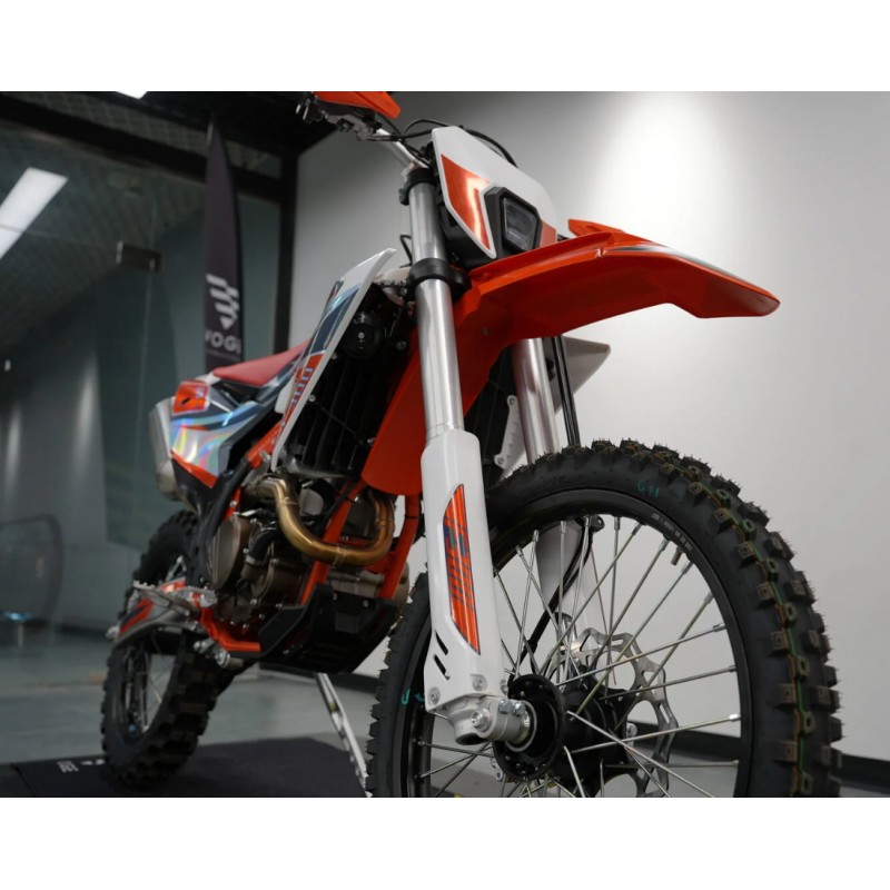 Купить  Мотоцикл Эндуро Loncin X-Spurs 300L (YBS300) 4Т, карб., охл. жидк., 21"/18" (шт) купить с доставкой по Москве и России, цена, технические характеристики, комплектация фото  - motoserp.ru